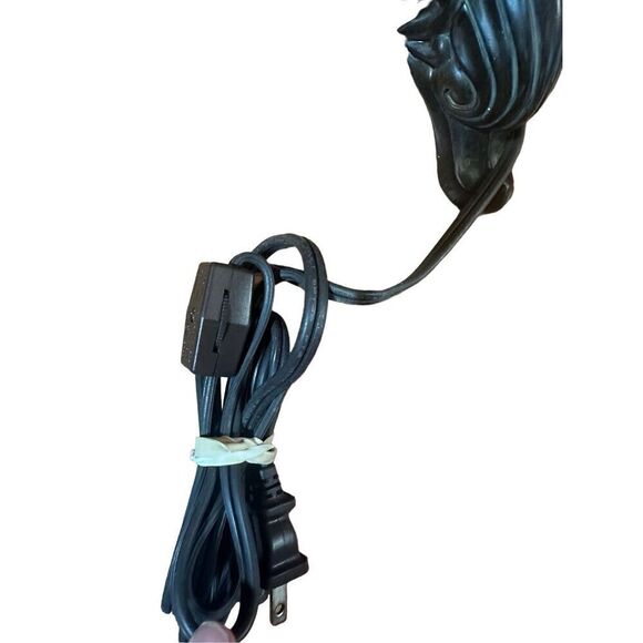 Vintage Wooden 15” desk lamp with marble accent tested/ working - Picture 4 of 8